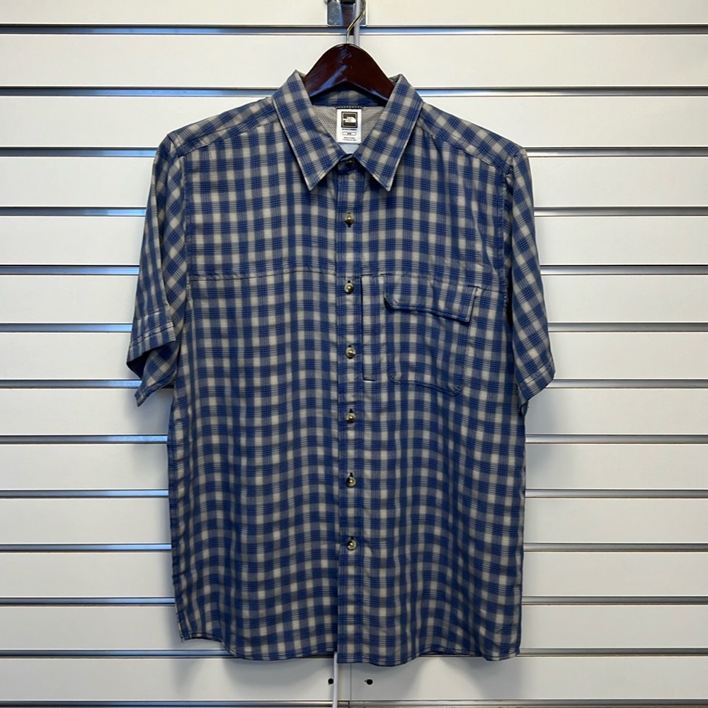 North Face lightweight short sleeve button down size Medium